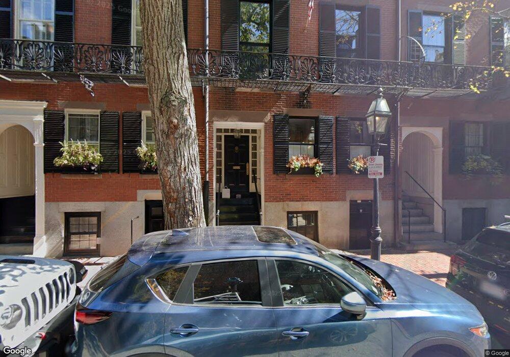 37 W Cedar St, Boston, MA 02114 - photo 1