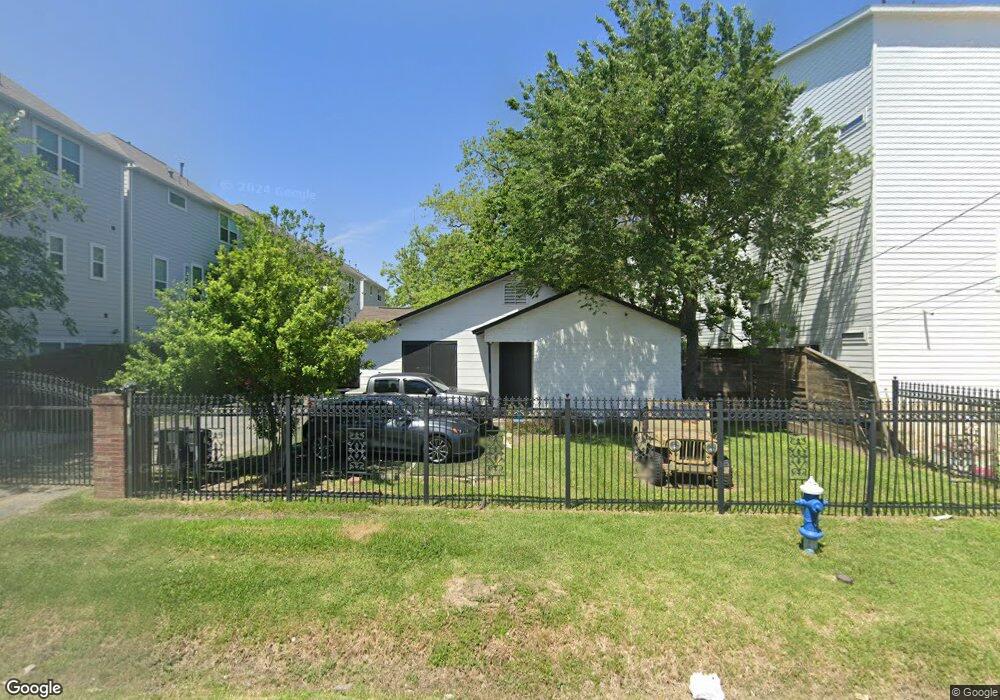 714 Link Rd, Houston, TX 77009 - photo 1