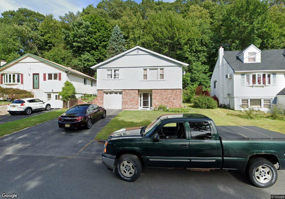 560 Atlas Rd, Landing, NJ 07850 - photo 1