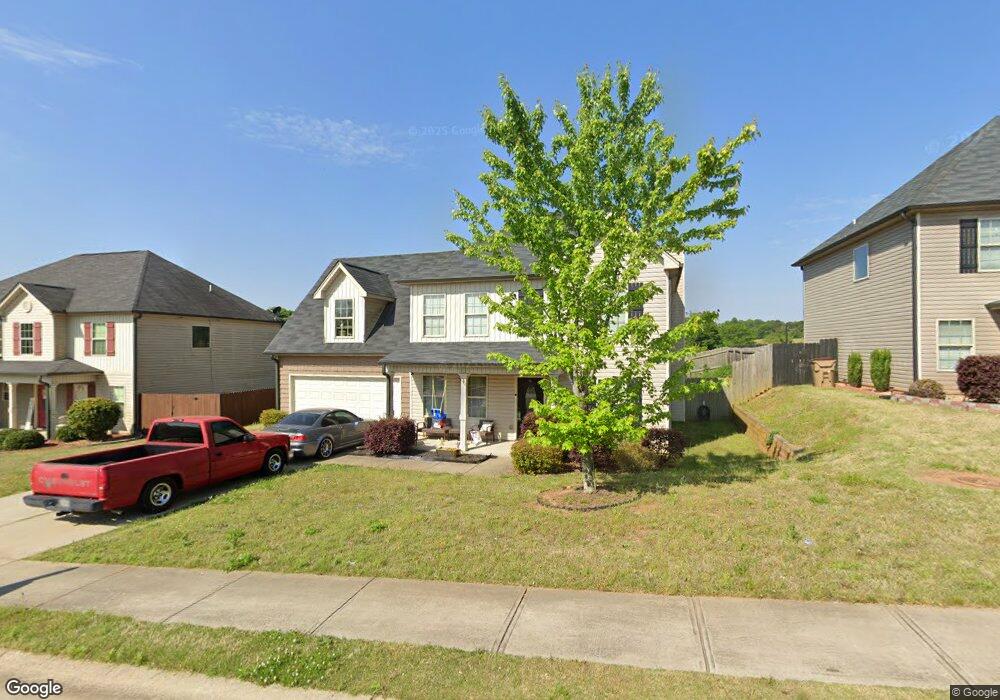 502 Highpoint Cir, Winder, GA 30680 - photo 1