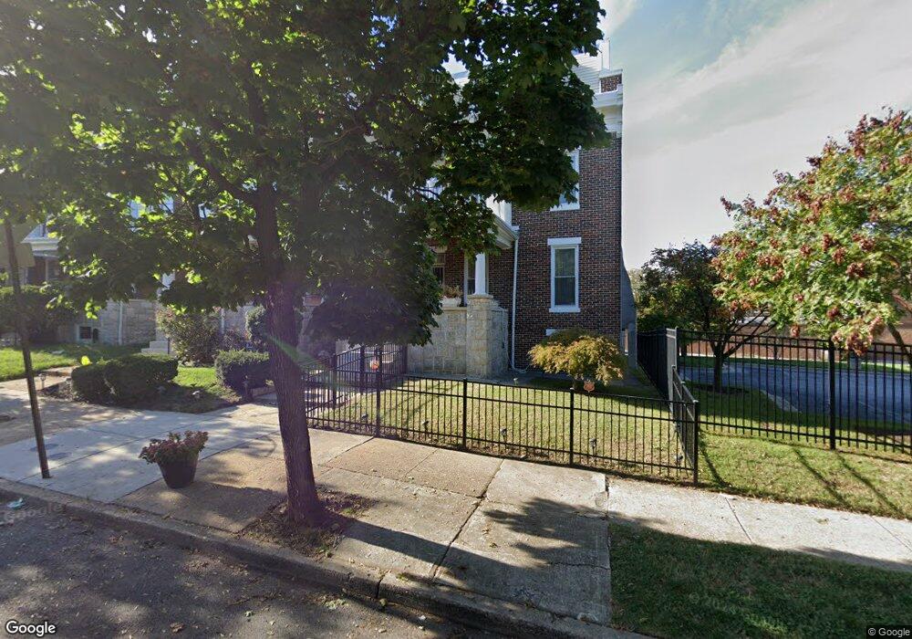 938 Brooks Ln, Baltimore, MD 21217 - photo 1