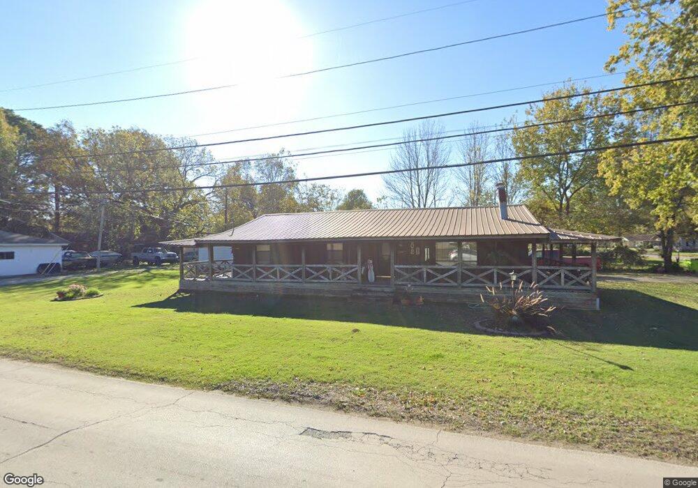 902 E 13th St, Stuttgart, AR 72160 - photo 1