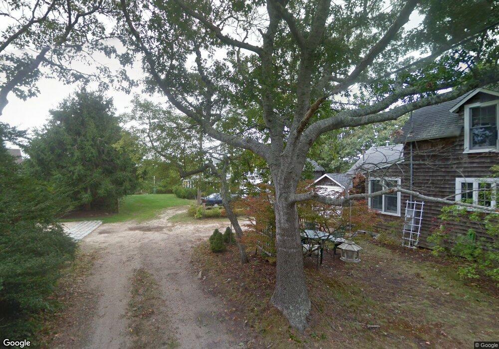 11 Bullock St, East Falmouth, MA 02536 - photo 1