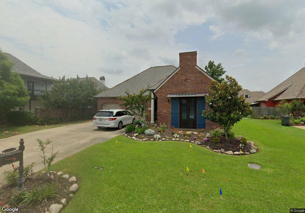 913 Carondelet St, Lake Charles, LA 70605 - photo 1