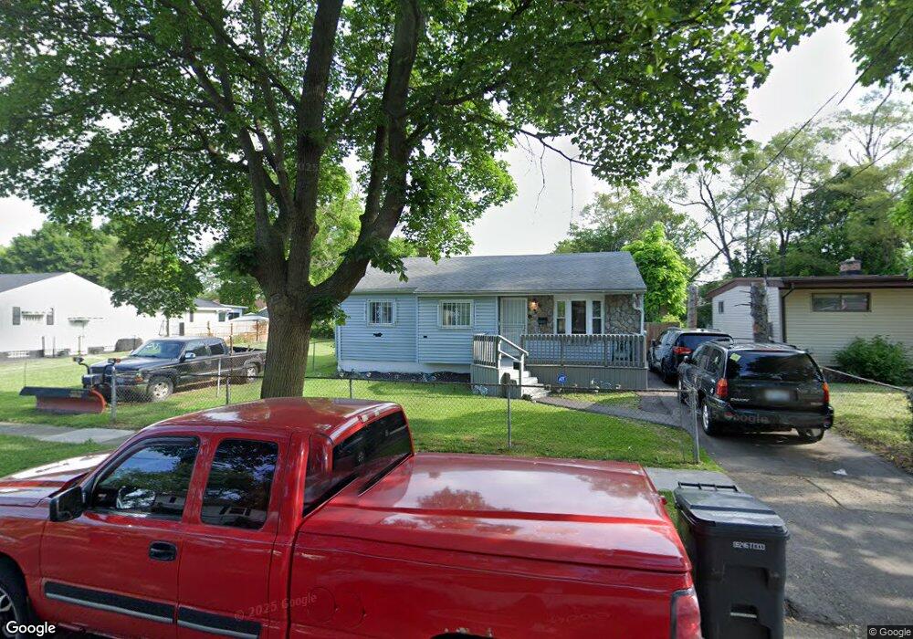 626 W Lorado Ave, Flint, MI 48505 - photo 1