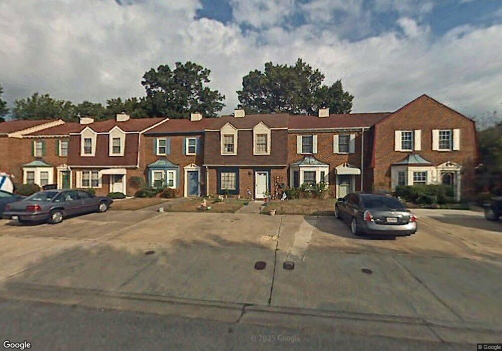 5737 Rivermill Cir, Portsmouth, VA 23703 - photo 1