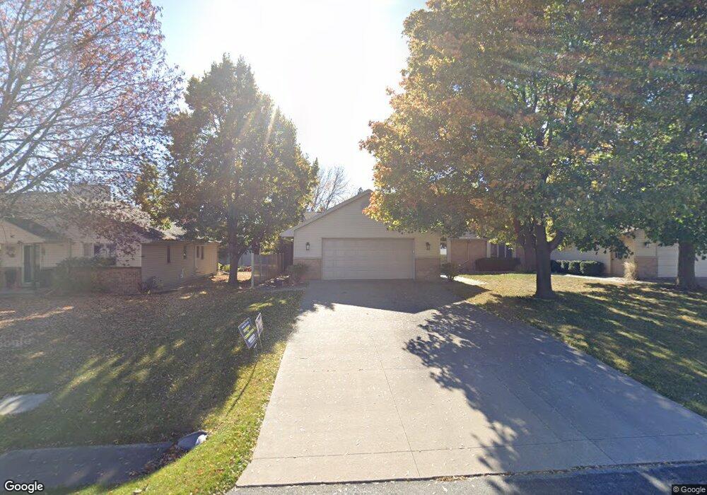 w 2801 Brookhaven Dr, Appleton, WI 54915 - photo 1