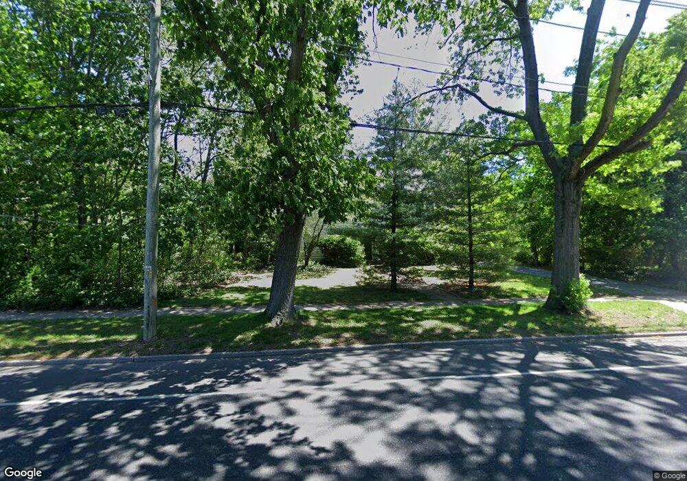 158 Cathedral Ave, Hempstead, NY 11550 - photo 1