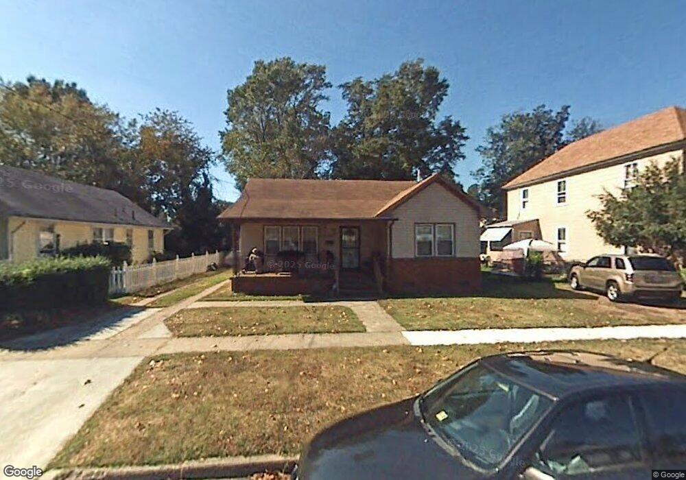 2206 Charleston Ave, Portsmouth, VA 23704 - photo 1