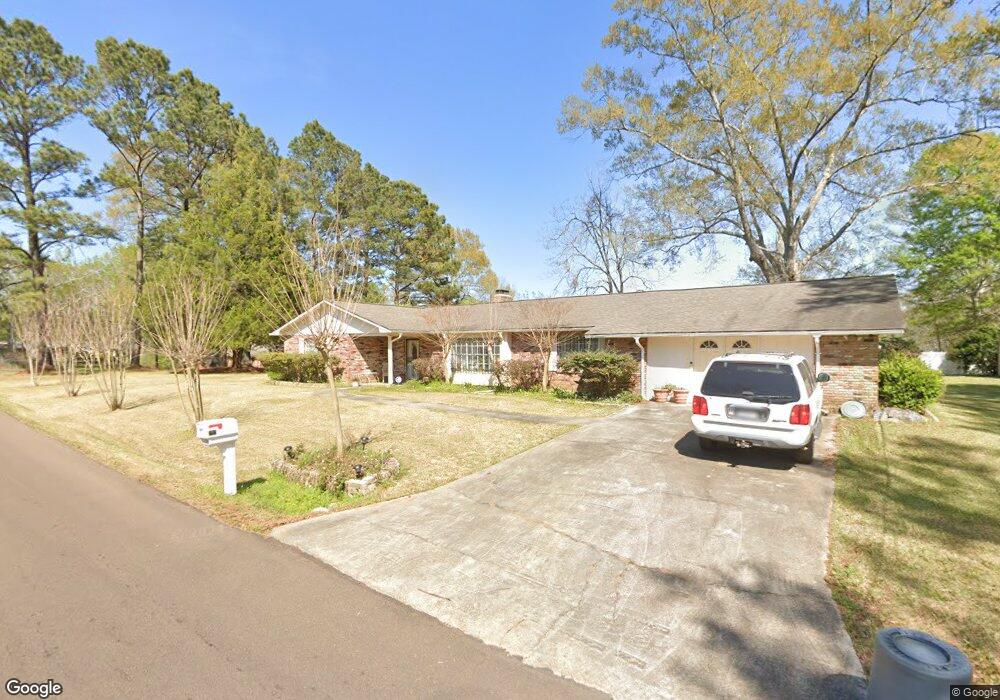 703 13th St, McComb, MS 39648 - photo 1