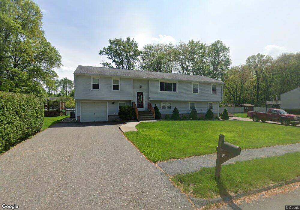 127 Hendom Dr, Feeding Hills, MA 01030 - photo 1