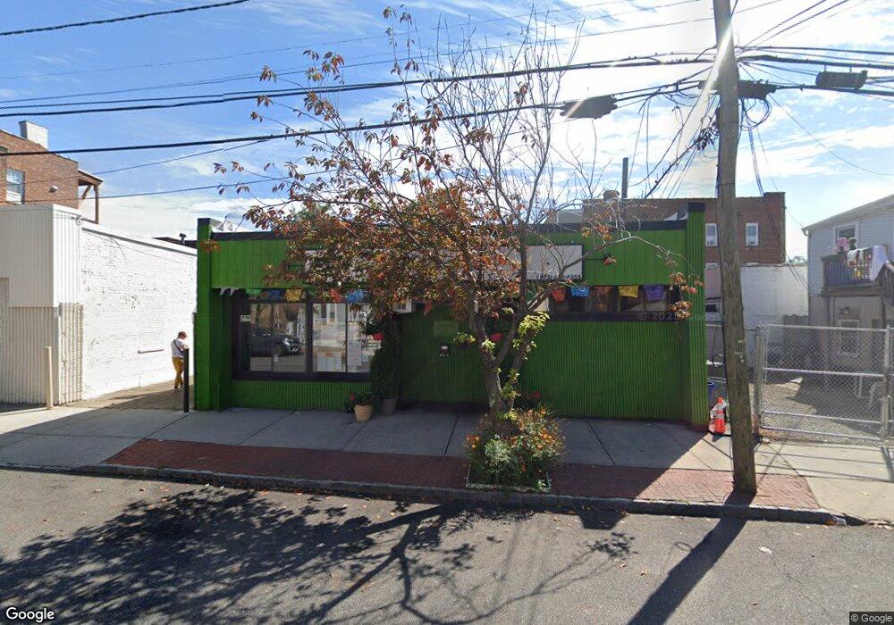 71 Pine St, Montclair, NJ 07042 - photo 1