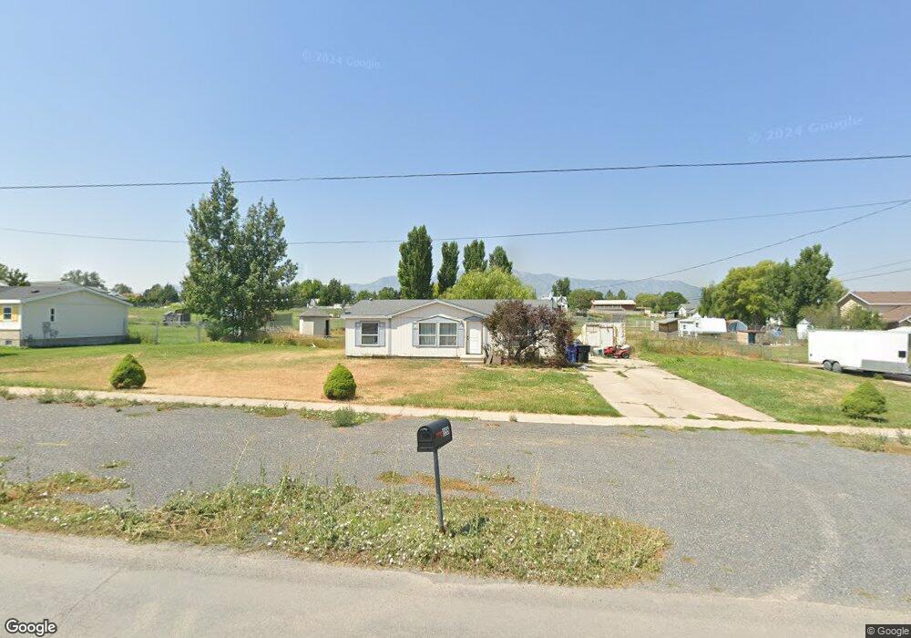 255 N Center St, Hyrum, UT 84319 - photo 1