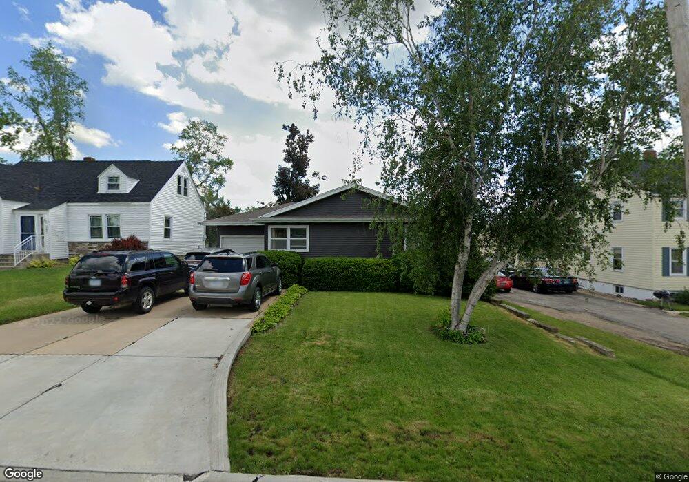 1609 8th Ave SW, Cedar Rapids, IA 52404 - photo 1