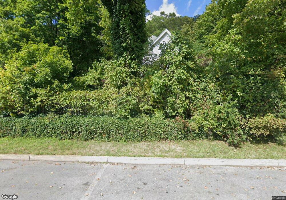 209 Wilkes St, Berkeley Springs, WV 25411 - photo 1