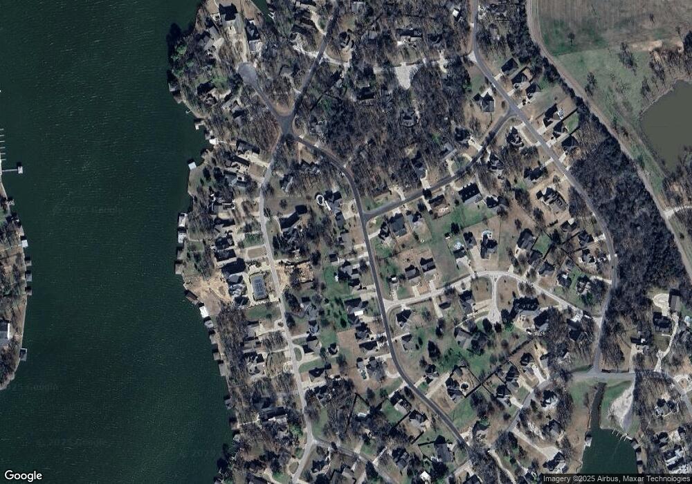 128 Sequoya Dr, Gainesville, TX 76240 - photo 1