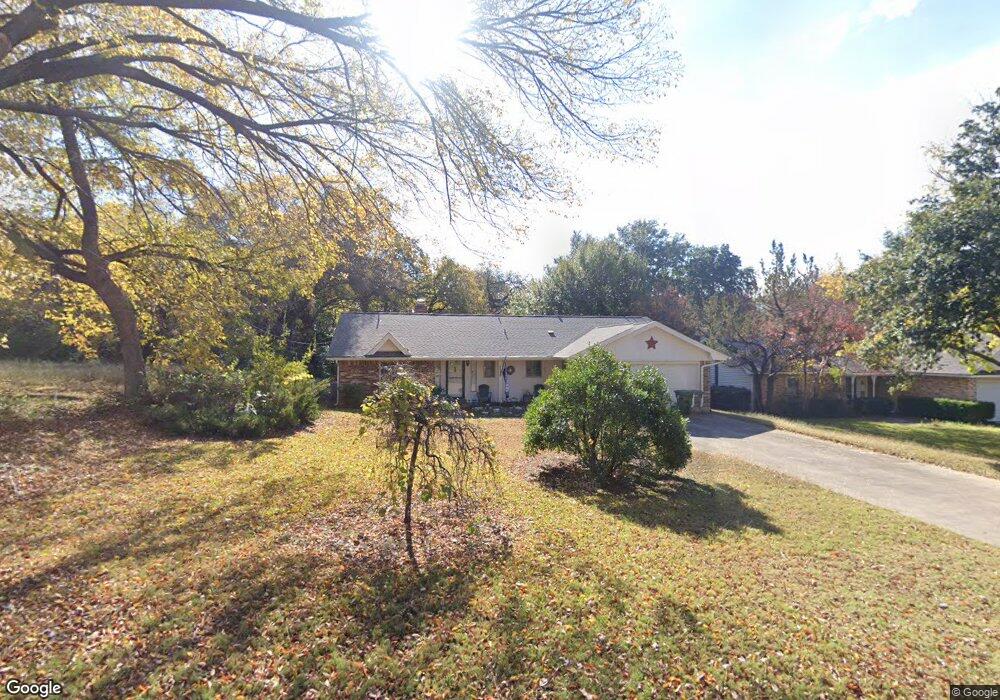 111 E Redbud Dr, Hurst, TX 76053 - photo 1