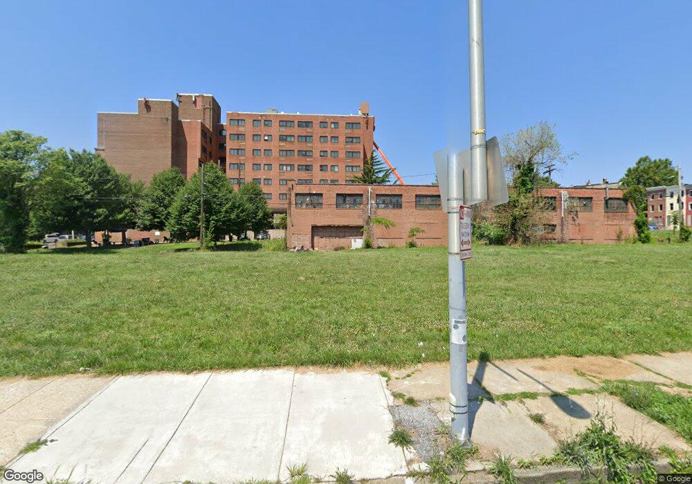 1014 N Stricker St, Baltimore, MD 21217 - photo 1