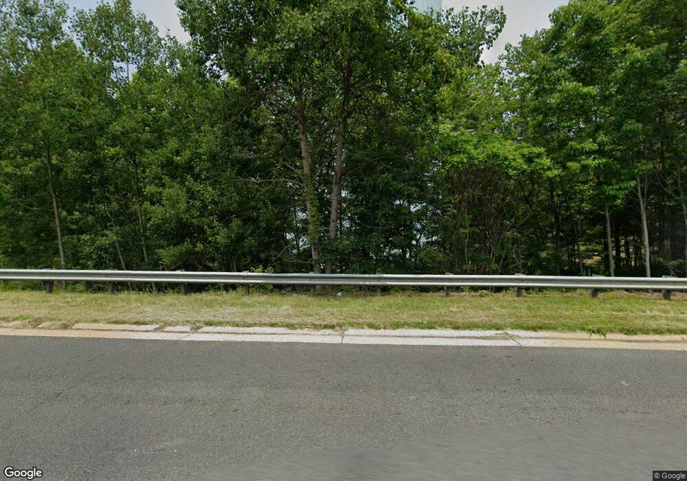 8460 Summer Breeze Place, Manassas, VA 20112 - photo 1