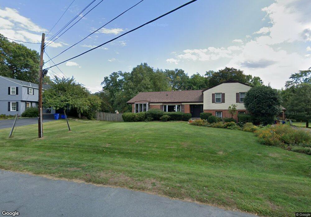 11601 Karen Dr, Potomac, MD 20854 - photo 1