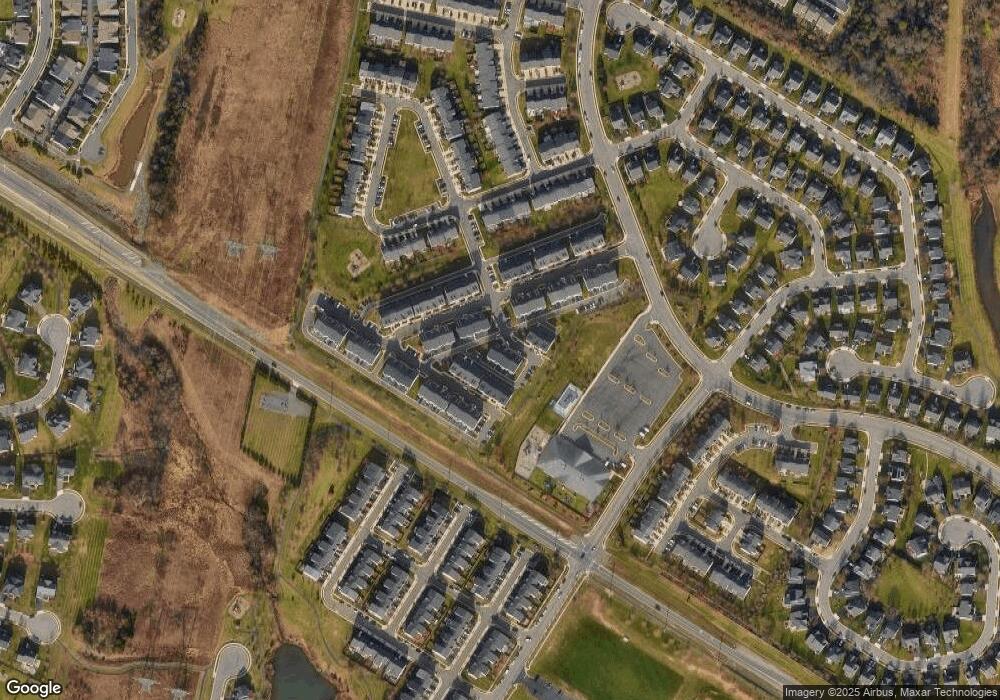 25331 Curiosity Square unit 12A, Aldie, VA 20105 - photo 1