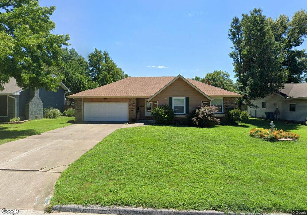 210 Raintree St, Nixa, MO 65714 - photo 1