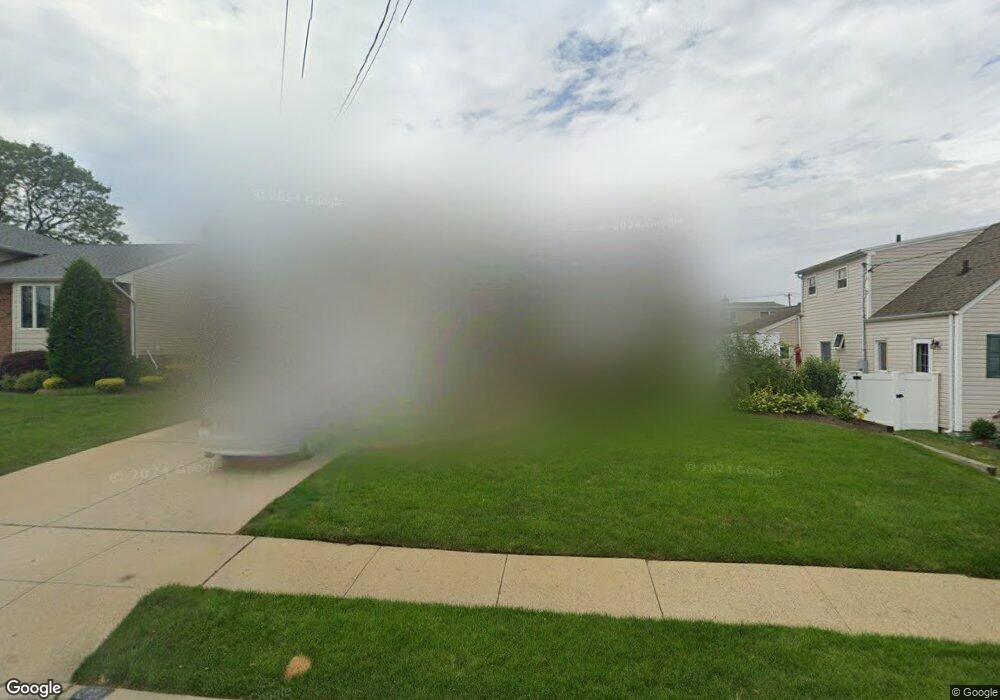 2772 Rosebud Ave, Merrick, NY 11566 - photo 1