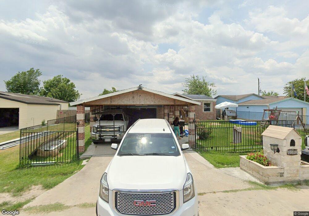 10639 Cordoba Pines Dr, Houston, TX 77088 - photo 1