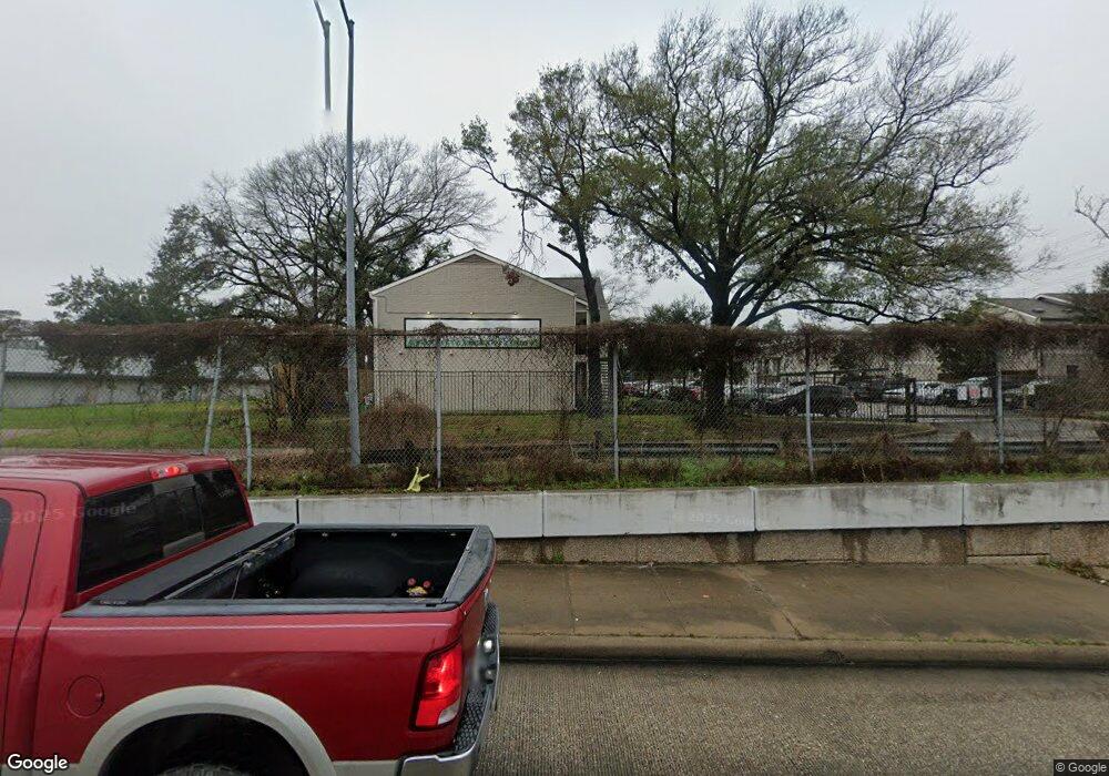 3411 N Shepherd Dr, Houston, TX 77018 - photo 1