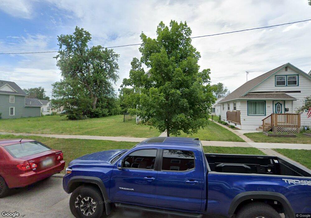 614 G Ave NW, Cedar Rapids, IA 52405 - photo 1