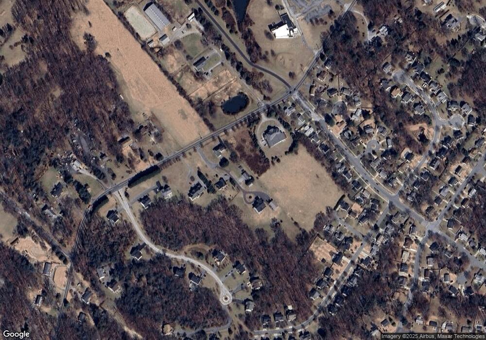 15619 Riding Stable Rd, Laurel, MD 20707 - photo 1