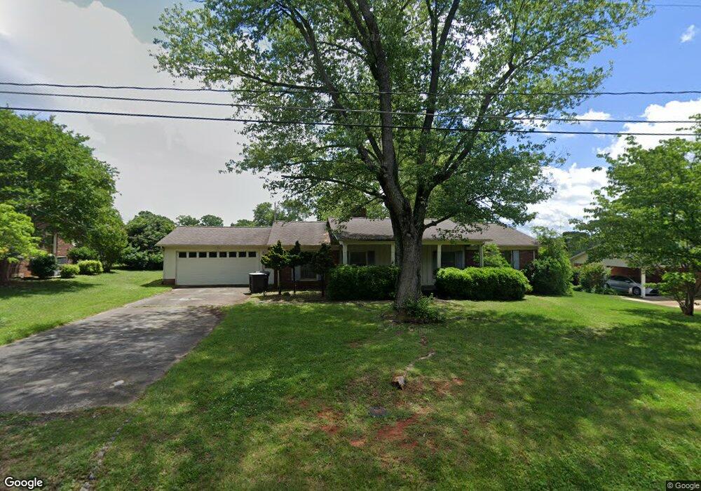 1849 Kenmore Dr, Statesville, NC 28625 - photo 1