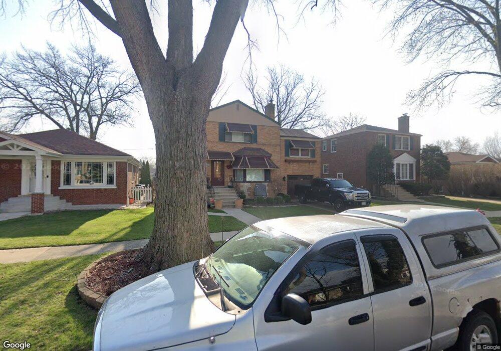 927 Hull Ave, Westchester, IL 60154 - photo 1