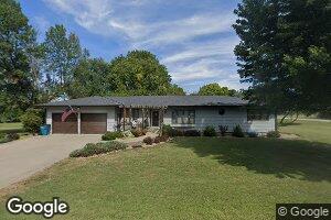 200 Osage Ave, Hiawatha, KS 66434