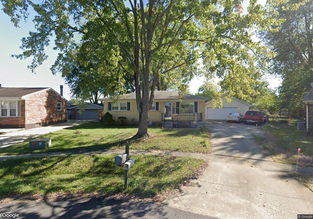 9205 Burlwood Ct, Louisville, KY 40229 - photo 1