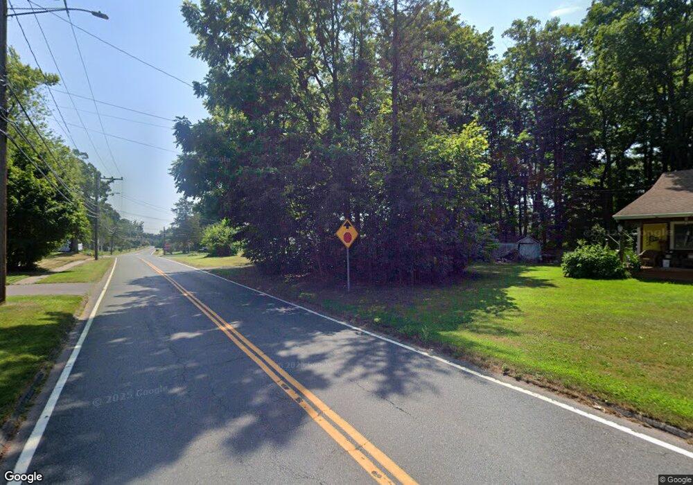 61 N Maple St, Enfield, CT 06082 - photo 1