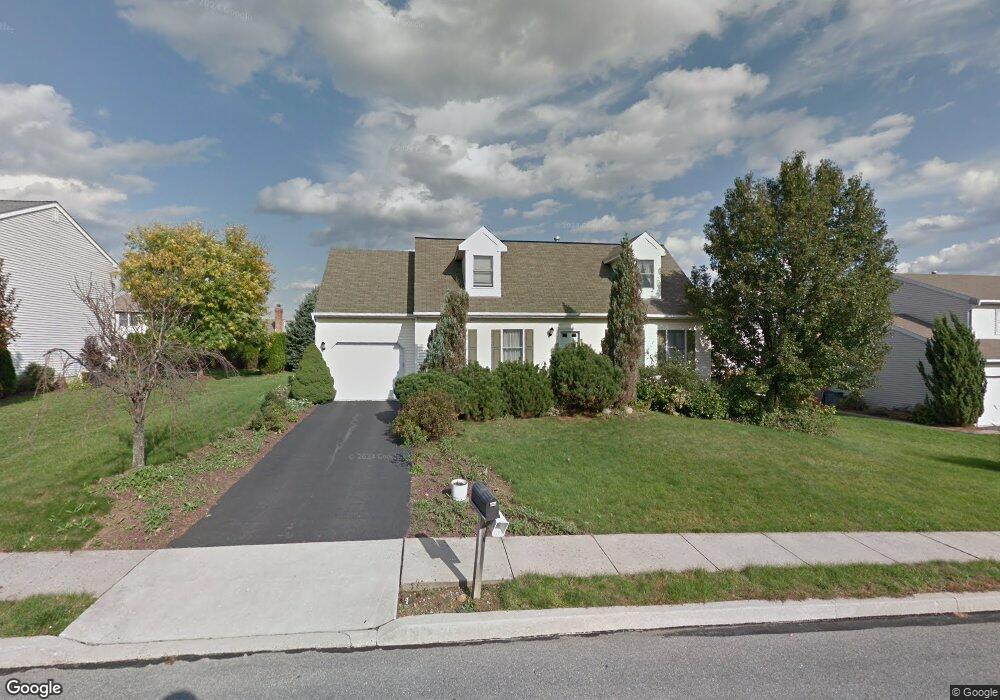 1057 Boeshore Cir, Reading, PA 19605 - photo 1