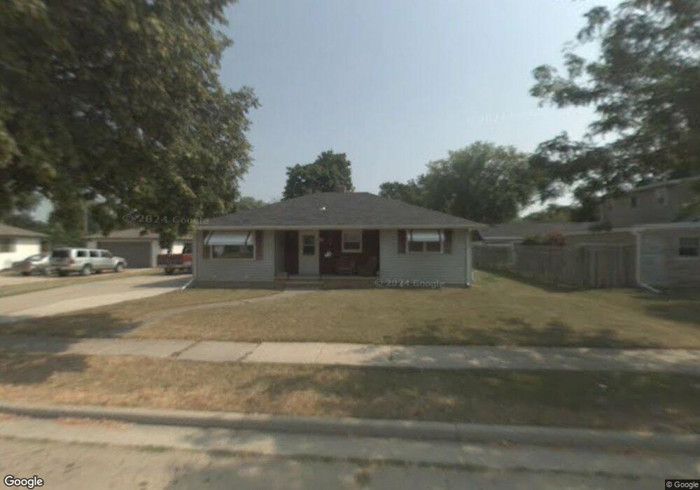 523 Michael St, Combined Locks, WI 54113 - photo 1