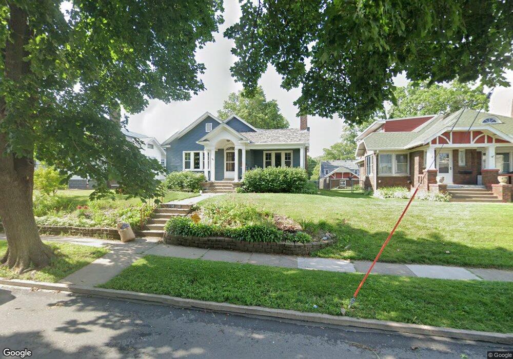 1136 E Rusholme St, Davenport, IA 52803 - photo 1