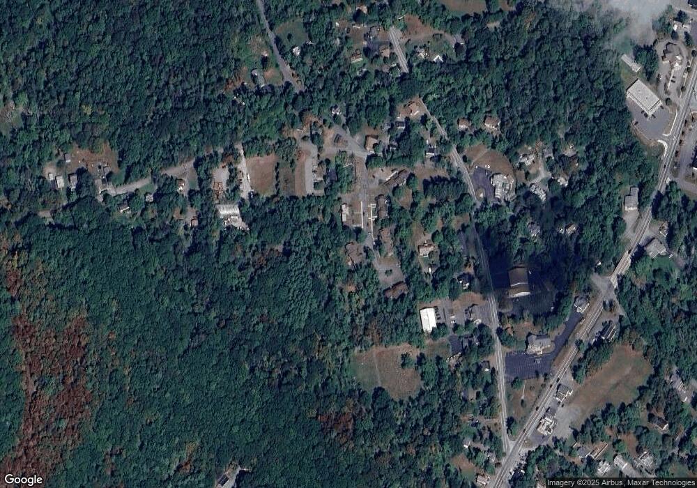 7222 Onawa Ct, Cresco, PA 18326 - photo 1