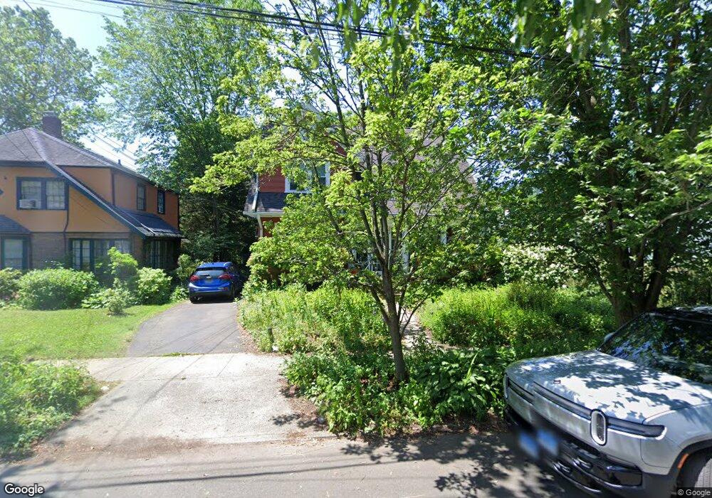 56 Elmwood Rd, New Haven, CT 06515 - photo 1