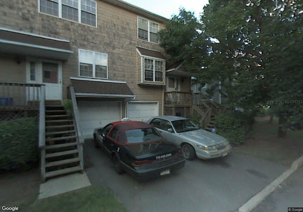 123 Fulton Ct, New Brunswick, NJ 08901 - photo 1