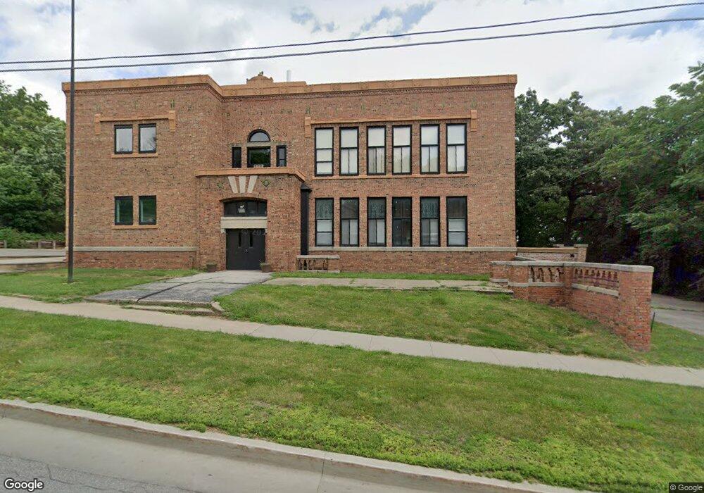 Pending $301,750 • Co-Listing Agent