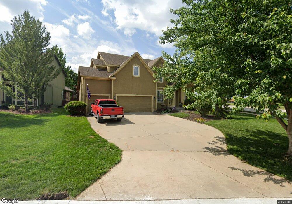 21717 W 99th St, Lenexa, KS 66220 - photo 1