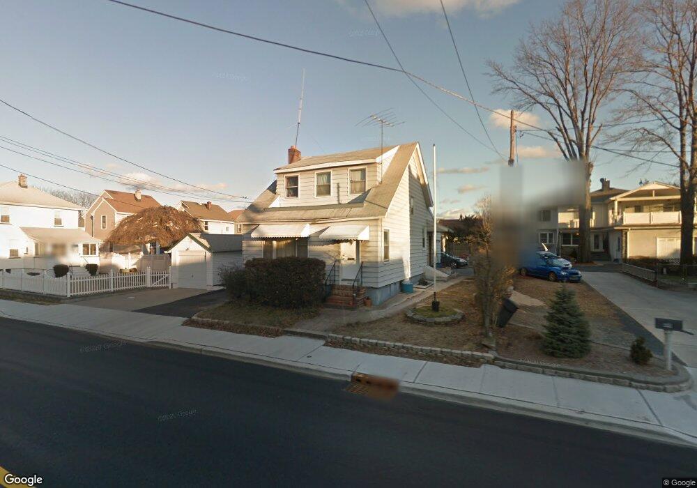 440 Riverside Ave, Lyndhurst, NJ 07071 - photo 1