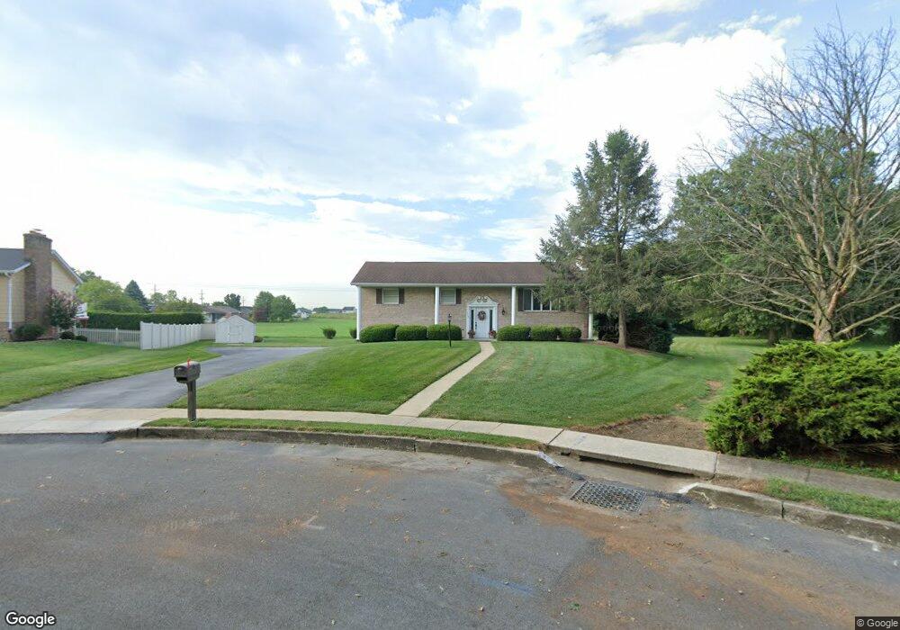 438 Catherine St, Greencastle, PA 17225 - photo 1