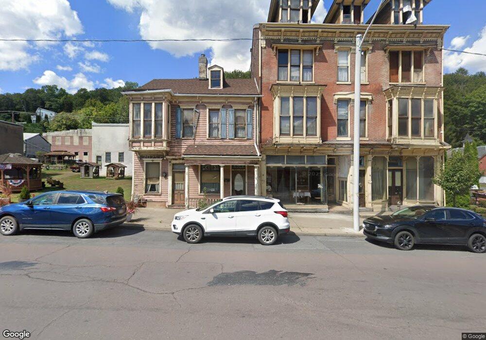 517 Centre St, Ashland, PA 17921 - photo 1