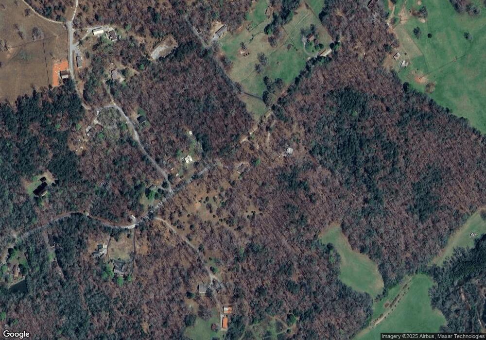 518 Kelley Rd, Cleveland, GA 30528 - photo 1