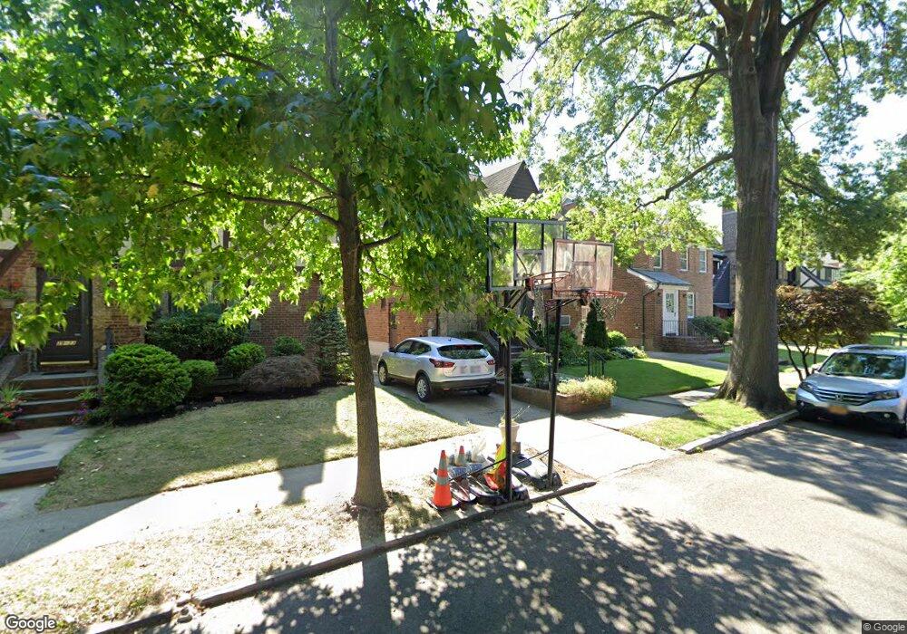 2927 168th St, Flushing, NY 11358 - photo 1