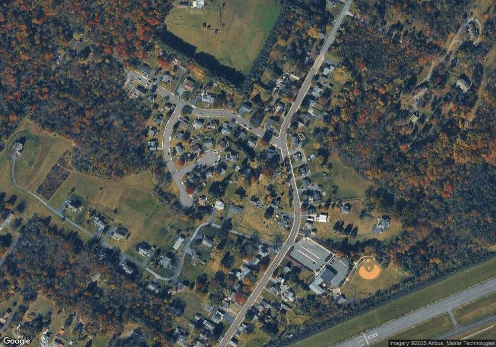 1052 Acorn Way, Pottstown, PA 19464 - photo 1